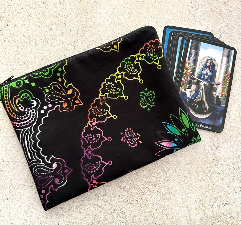 Rainbow Paisley Tarot Bag Zipper Pouch – Witchy Gift for Tarot & Oracle Card Readers
