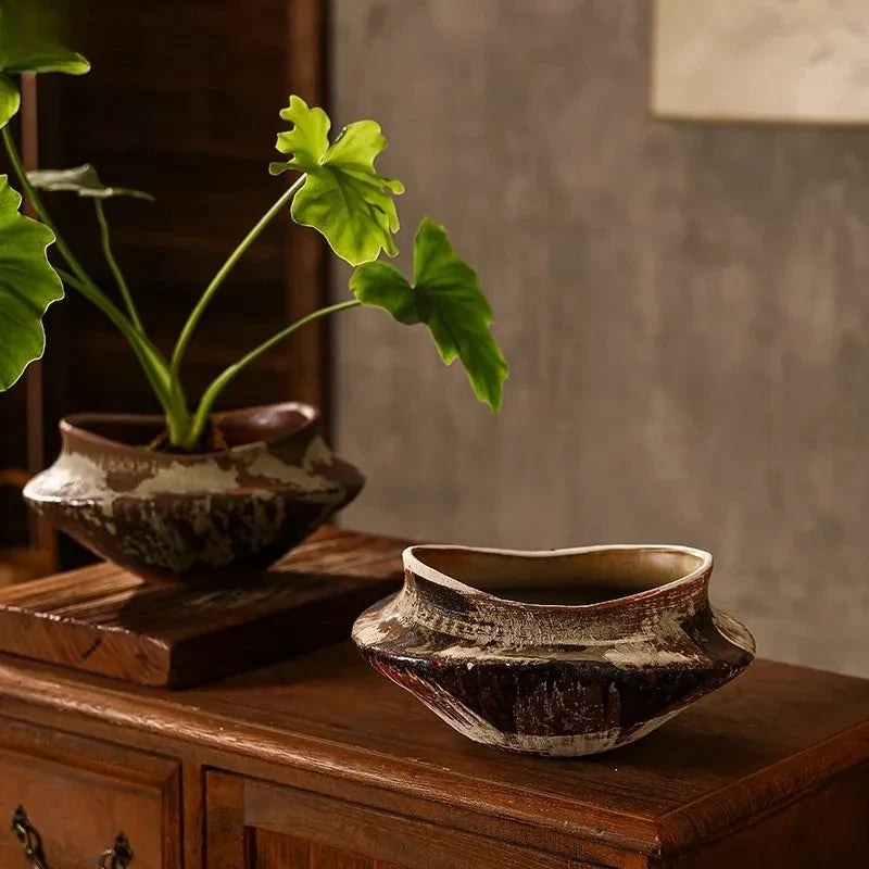 Wabi-Sabi Ceramic Ikebana Flower Vase & Centerpiece