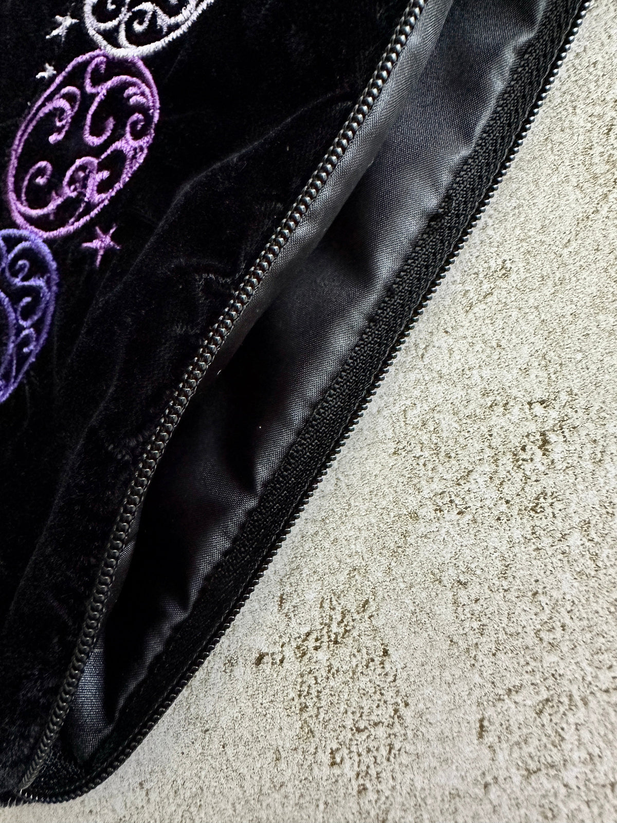 Triple Moon Velvet Tarot Bag with Zipper – Witchy Gift for Tarot & Oracle Lovers