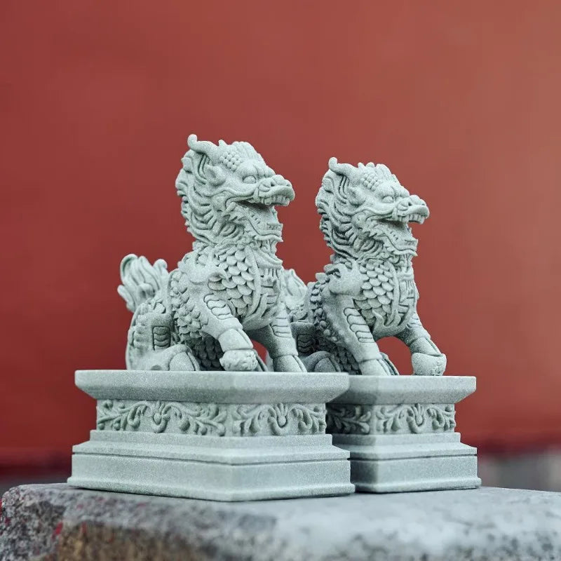 1 Pair of Guardian Kylin Statues Chinese Feng Shui Decorative Figurines Home Living Room Bar Cafe Decor Desk Ornament