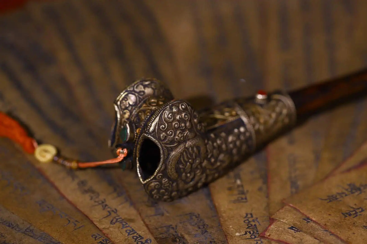 10" Vintage Nepalese Temples Old Yak Bone Mosaic Gem Tibetan Silver Kangling Buddha Horn Trumpet Amulet