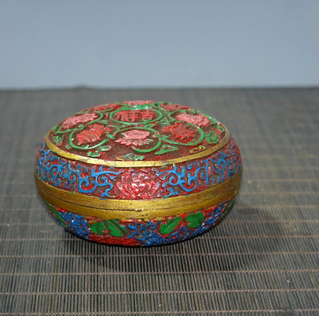 Handmade Painted Lacquerware Flower Box – Vintage-Inspired Chinese Storage