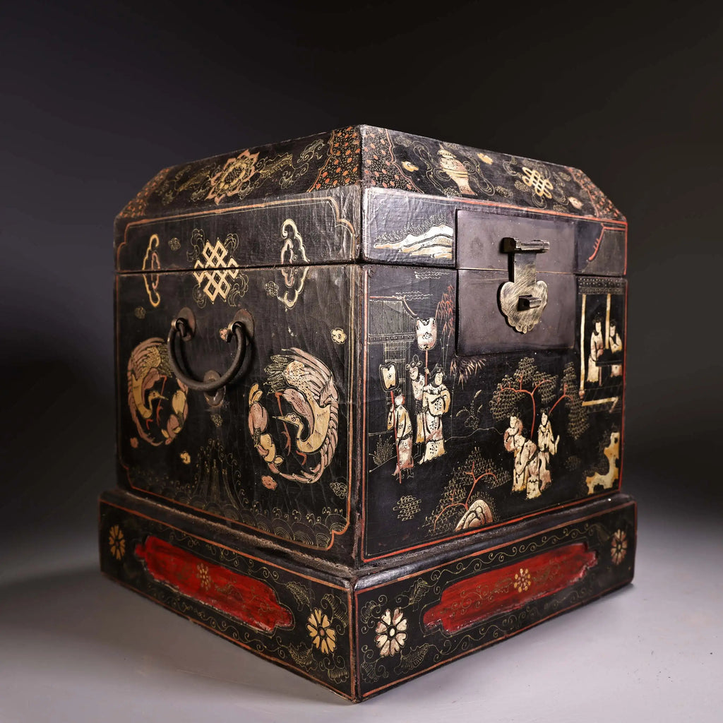 Tibetan Temple Vintage Lacquerware Seal Box – Gold-Outlined Maid & Landscape (28cm)