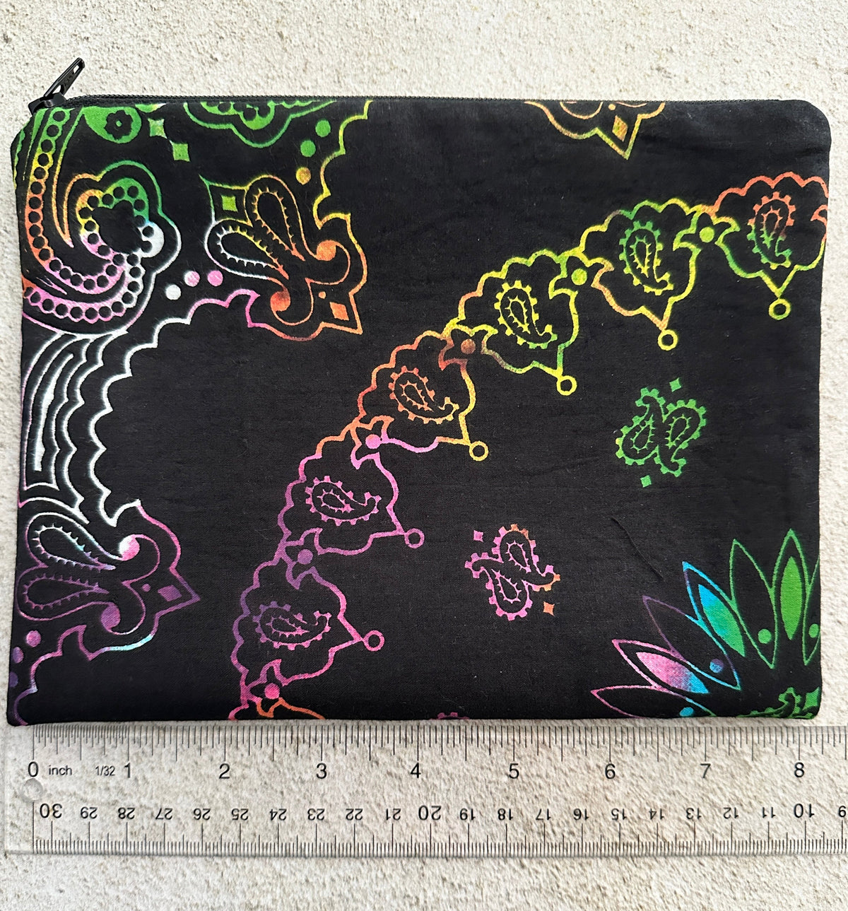 Rainbow Paisley Tarot Bag Zipper Pouch – Witchy Gift for Tarot & Oracle Card Readers