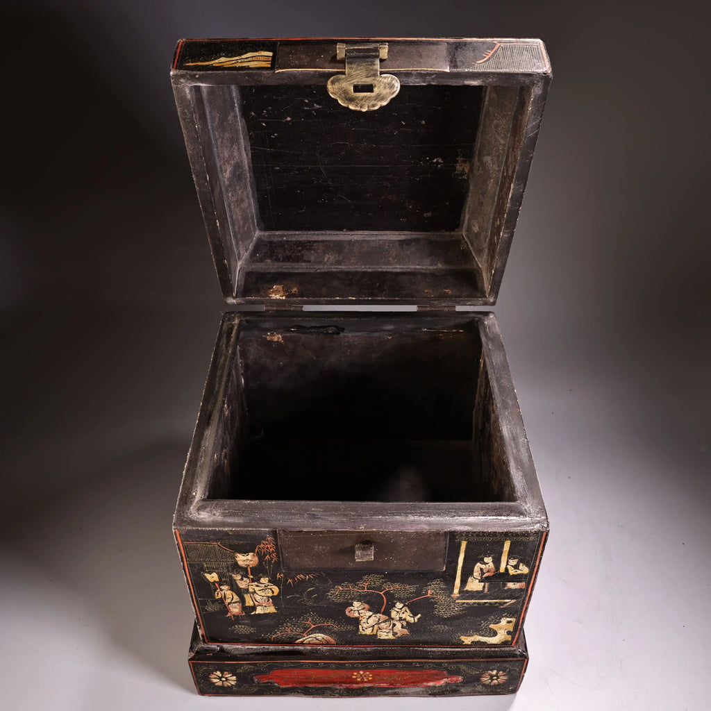 Tibetan Temple Vintage Lacquerware Seal Box – Gold-Outlined Maid & Landscape (28cm)