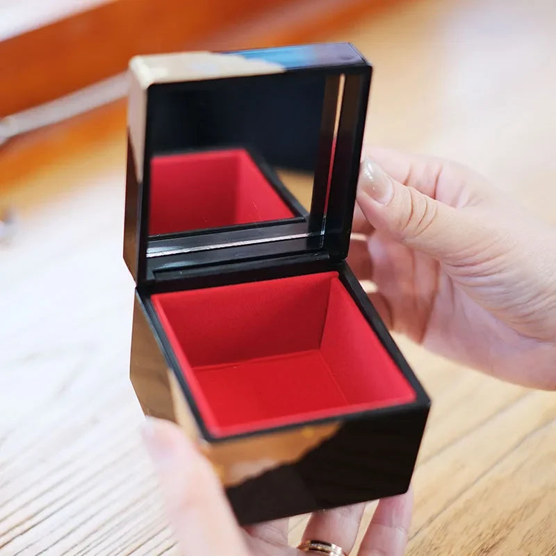 Japanese Yamanaka Lacquerware Jewelry Box – Small Bracelet & Ring Storage